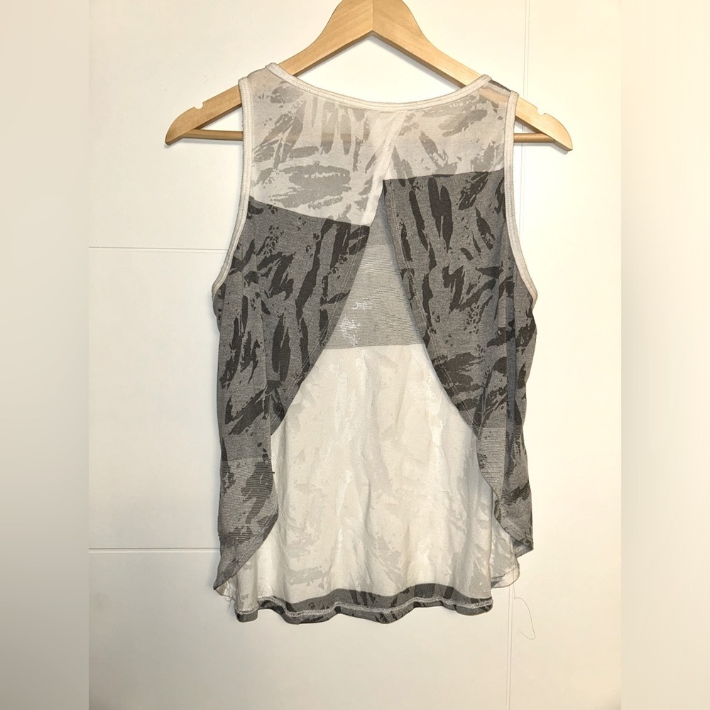 Fabletics Tank Top - Picture 2 of 3